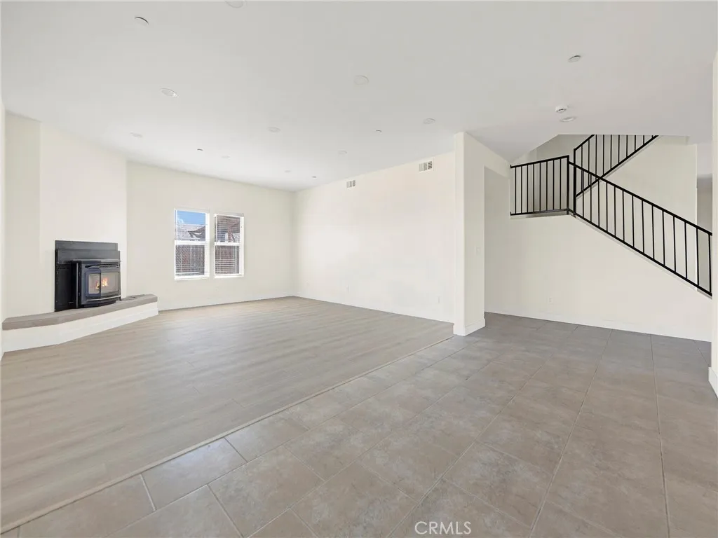 2575 2575 Rale, Palmdale, California 93550 home-pic-9